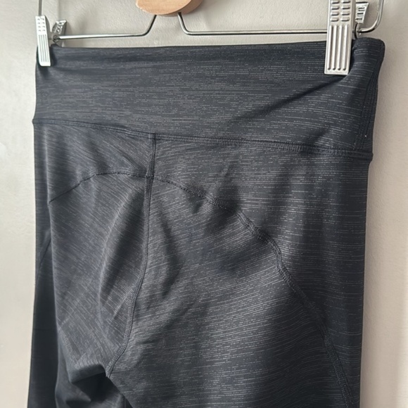 Outdoor Voices Dark Grey Techsweat 7/8 Legging - Picture 6 of 8